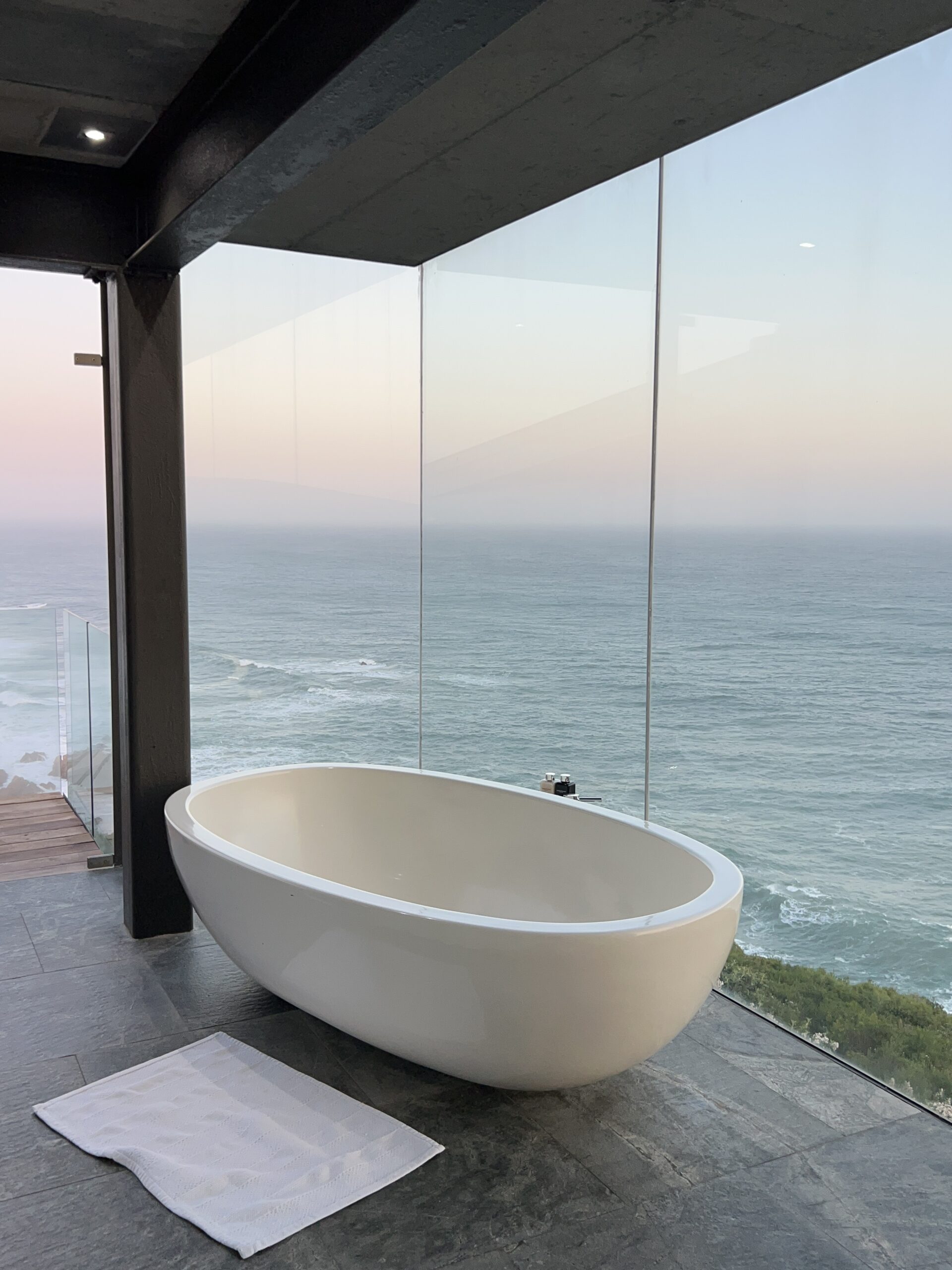 Glass bathroom ocean view